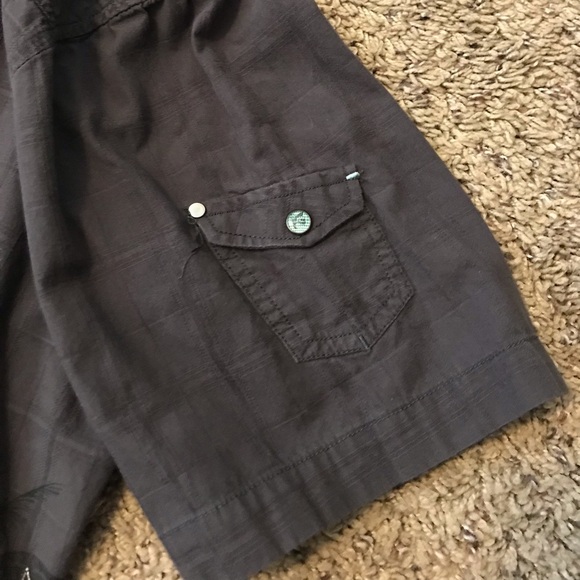 Vintage y2k button up micros button up shirt
Size L - Picture 5 of 7